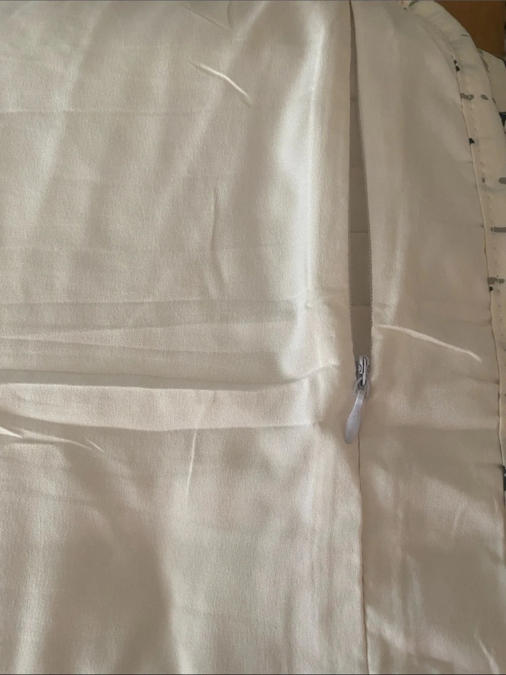 Reversible Quilt Set - Cream & Gray Pattern